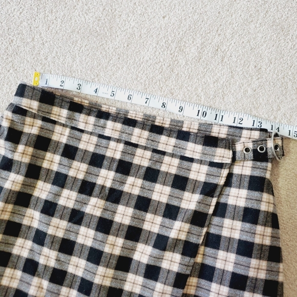 Hollister Clueless Preppy Academia Plaid High Rise 90s Wrap Skirt M - Picture 5 of 7
